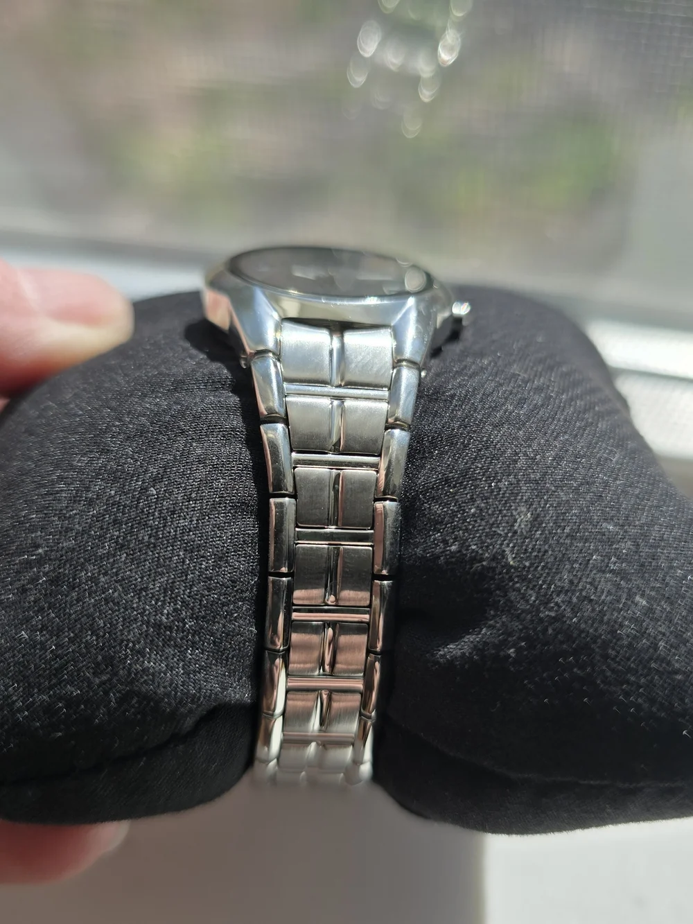 Citizen Eco-Drive Womens Black Dial With Diamond Accents